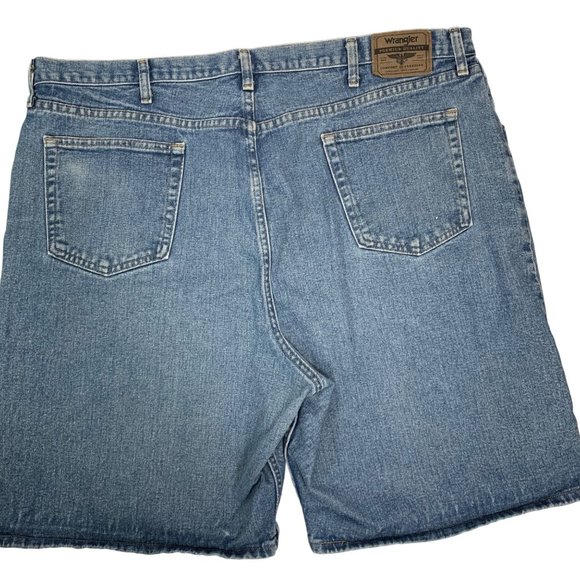 Wrangler Relaxed Fit Jean Shorts Mens Sz 44 Blue Denim Everyday Casual Work - Picture 10 of 10